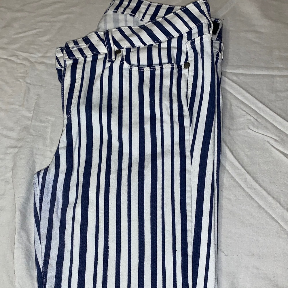 PAIGE size 32 skinny jeans
